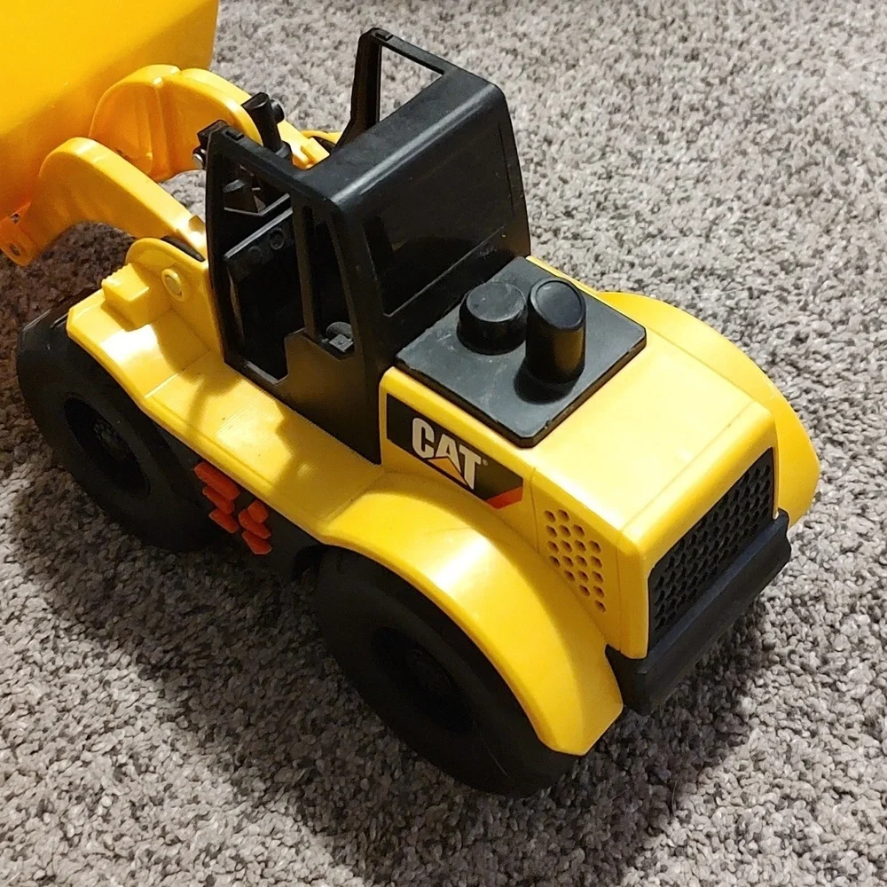 CAT caterpillar Boys Bulldozer